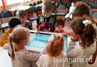 Интерактивная система для библиотеки по Золотодолинской, 25