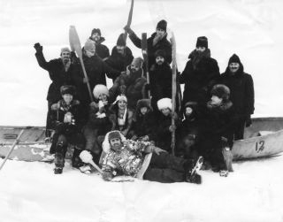 Пародия на первый русский игровой фильм Стенька Разин и княжна (зимний вариант)