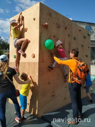 5 у Академии