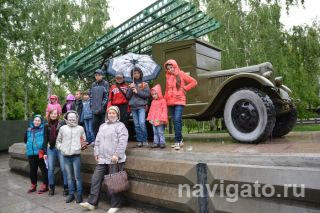 1 На Монументе Славы с ребятами из отделения психолого-педагогической помощи семье и детям Александра Гридина