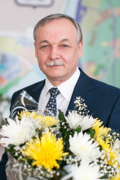 С профессиональным праздником!