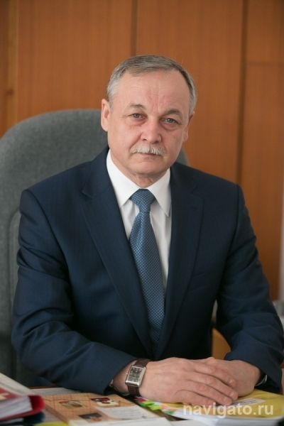 С Первомаем!