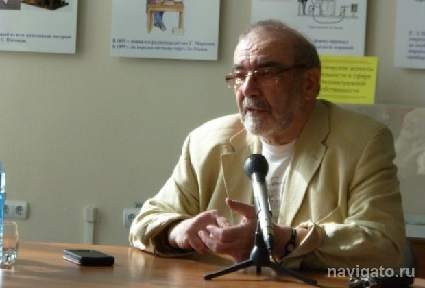 Худрук филармонии Владимир Калужский выпустил свою восьмую книгу