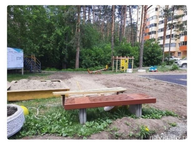 Детские площадки во дворах