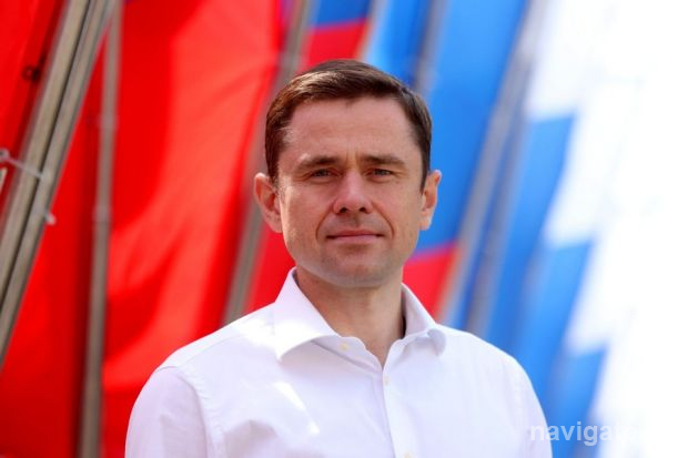 Дорогие сограждане, с Днём России!