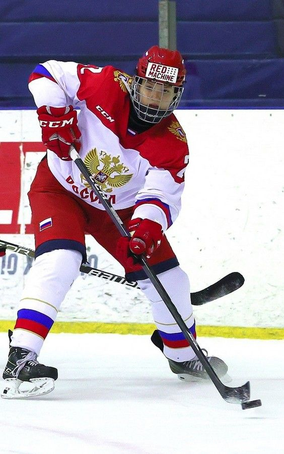 Хоккей – для девочек!