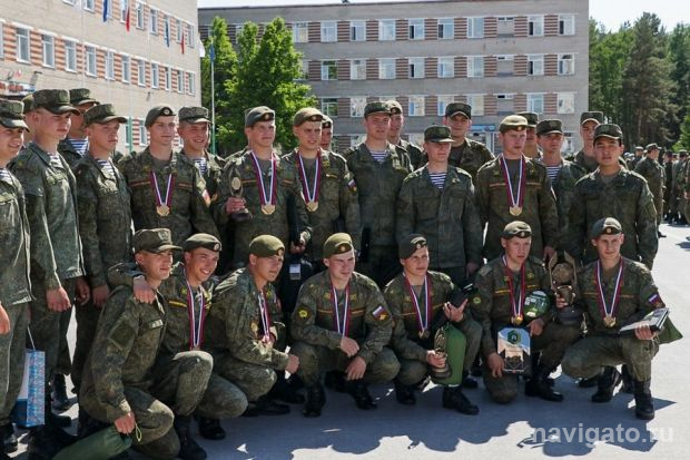 Опять отличники
