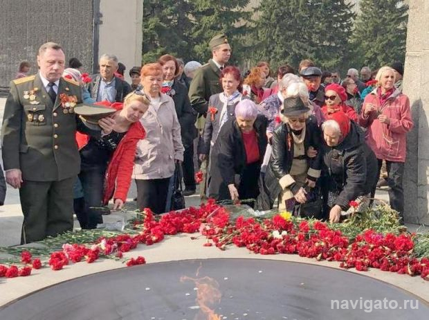 «Память, память, ты же можешь, ты должна!»