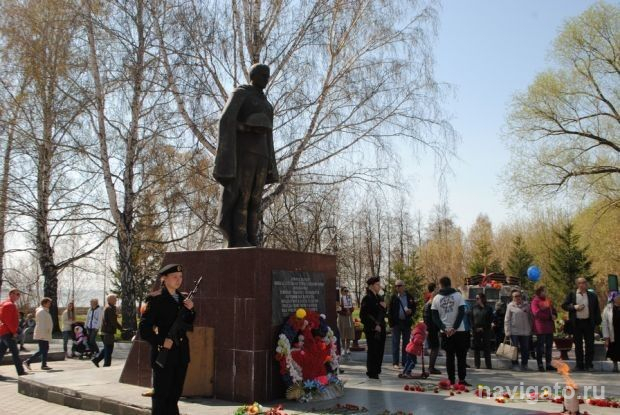 Памятник пора ремонтировать