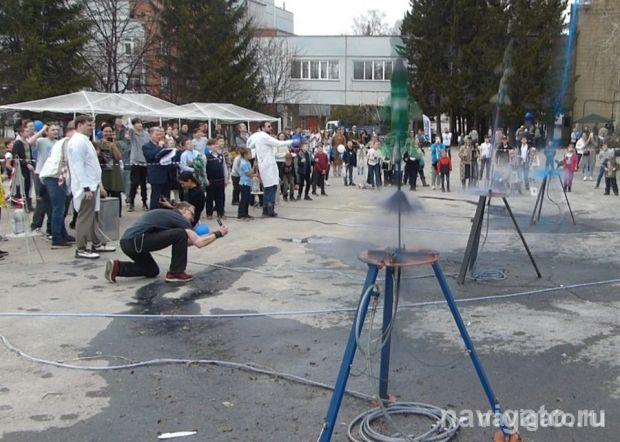 Ракеты над Академгородком