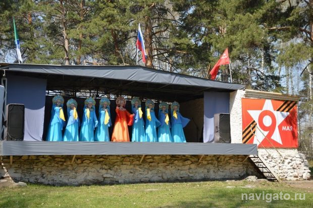 С гордостью за дедов и отцов