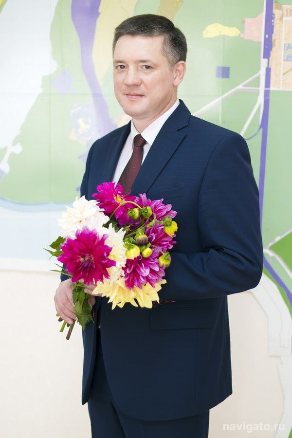 С праздником, учителя и воспитатели!