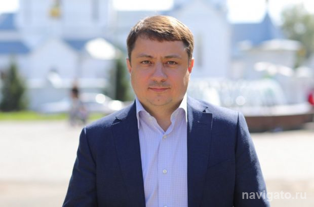 С весной вас, милые женщины!
