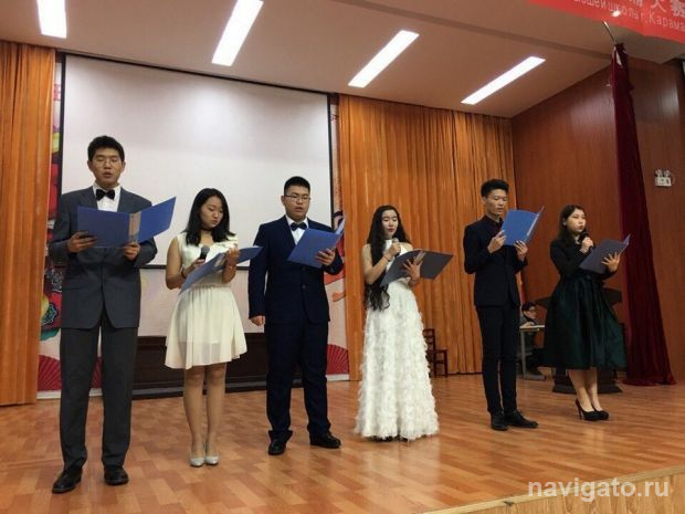 В китайско-русской ФМШ