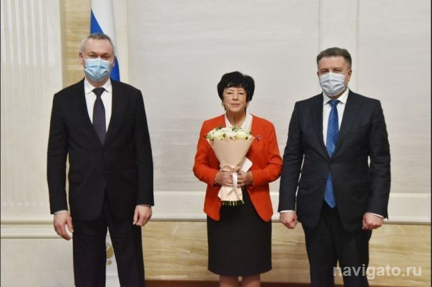 За многолетний труд