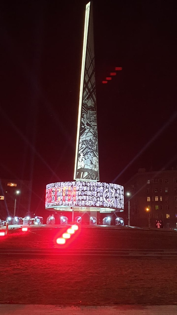 Стелла на площади калинина в новосибирске