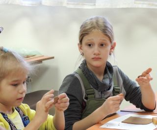 Мастерицы растут