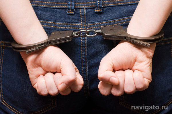 Берегите свои вещи: у пассажира автобуса украли телефон
