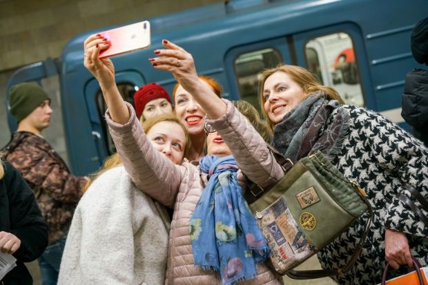 Театры спустились в метро