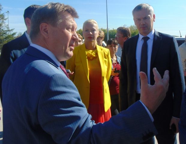 Губернатор поддерживает Анатолия Локтя в желании участвовать в выборах