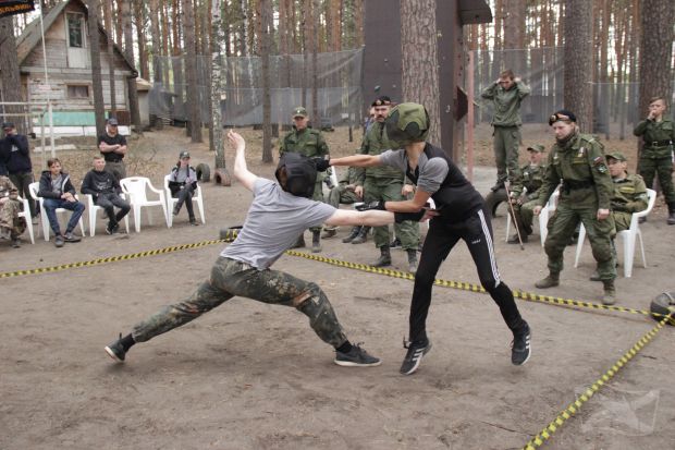 «В зоне особого внимания»: военно-спортивный фестиваль прошел в Новосибирске