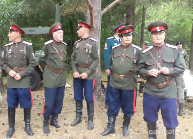 На один день парк превратился в казачью станицу