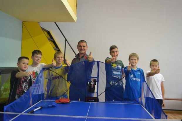 Робот будет тренировать теннисистов