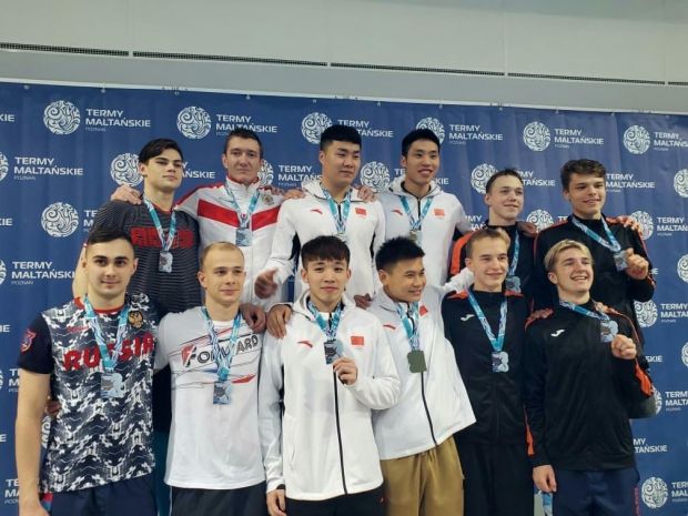 Студент НГУ привез «серебро» с Кубка Мира по плаванию в ластах