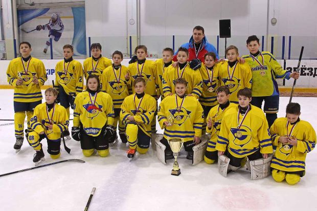 Две команды из «Энергии» выступят на областном этапе «Золотой шайбы»