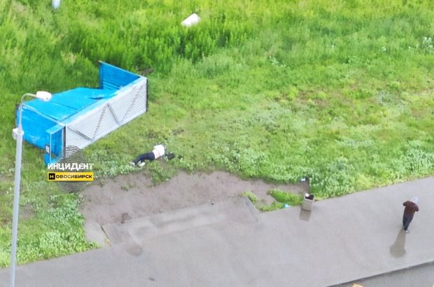 Замдиректора ДЭУ-5 будут судить за упавшую на человека остановку