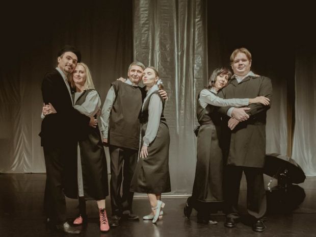 Театр «Струна» показал новую трактовку драмы Островского про любовь и измену