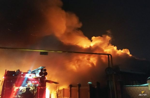 Во время пожара в частном доме погиб 40-летний мужчина