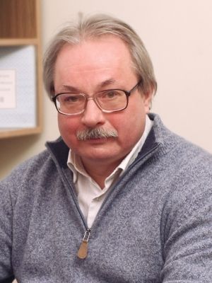 Директор Института филологии СО РАН Игорь Силантьев – лауреат литконкурса