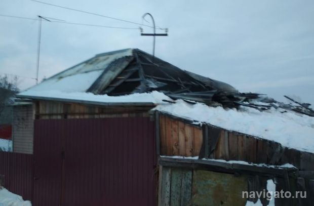 Пожар на улице Универсальной оставил мужчину без крыши над головой