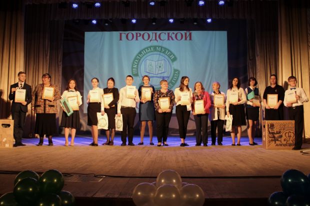 Школьница из Советского района в числе лучших в городском конкурсе