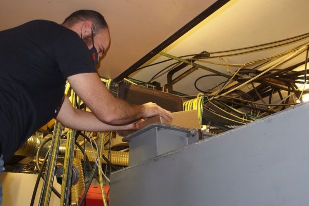 Как сделать из защитных масок топливо и стройматериалы