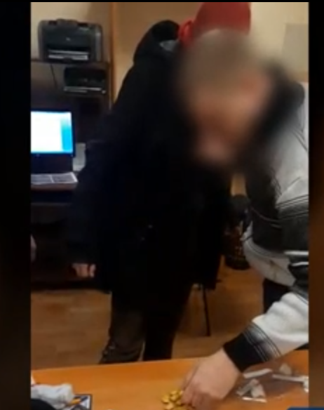В Бердске задержали молодого наркосбытчика