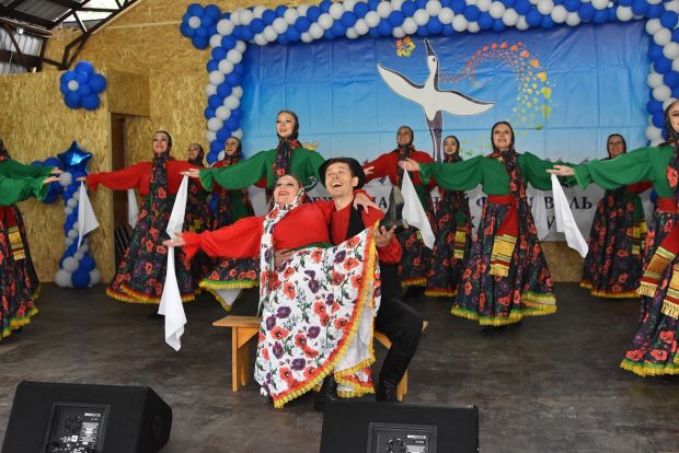 Ансамбль народного танца «Берегиня» взял гран-при фестиваля «Синяя птица»