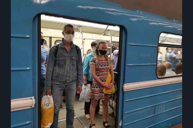 Пассажиров без масок стали чаще штрафовать в транспорте