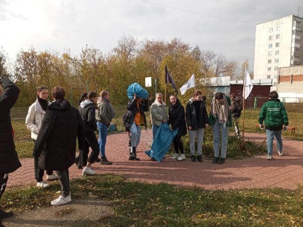 Школьники на ОбьГЭС присоединились к «Трудовому десанту»