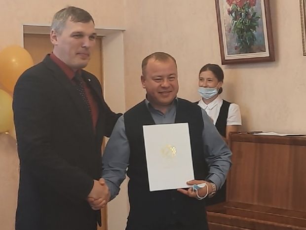 В Советском районе поздравили дорожников