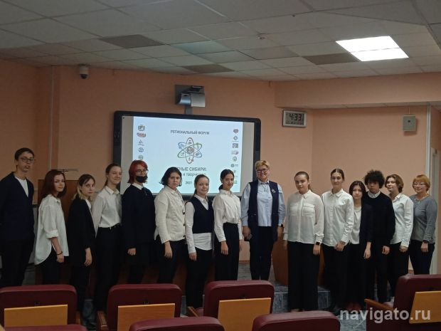 Три поколения академгородковцев говорили о Казначеевых