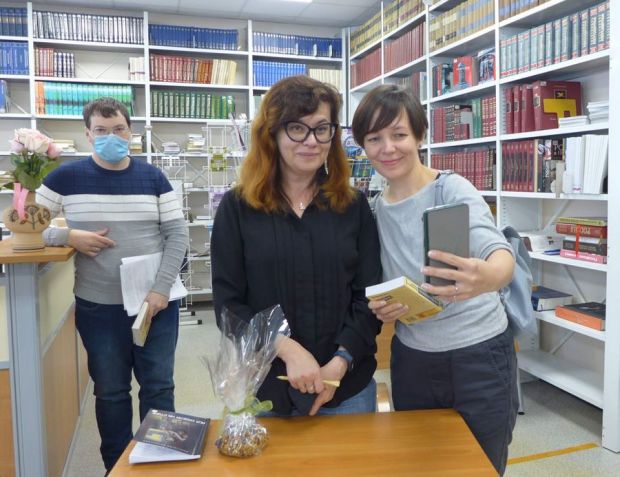 Встреча с писательницей Мариной Степновой прошла в Отделении ГПНТБ СО РАН