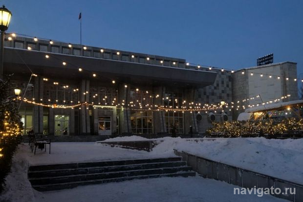 «Юность» приглашает на неделю бесплатных новогодних событий