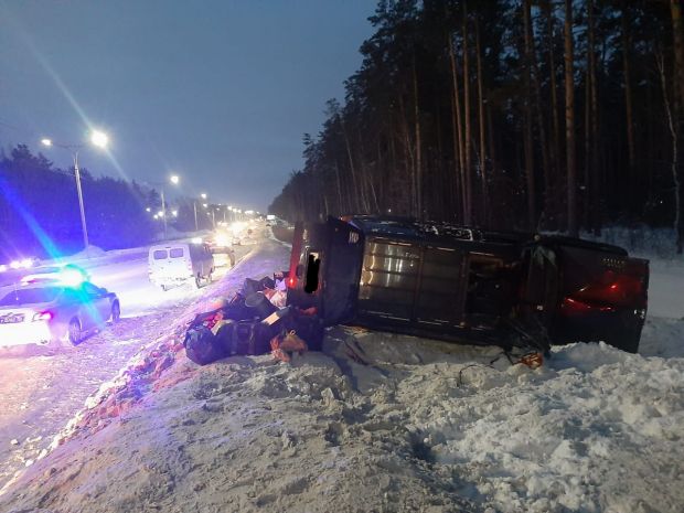 Смертельное ДТП произошло ранним утром на Бердском шоссе