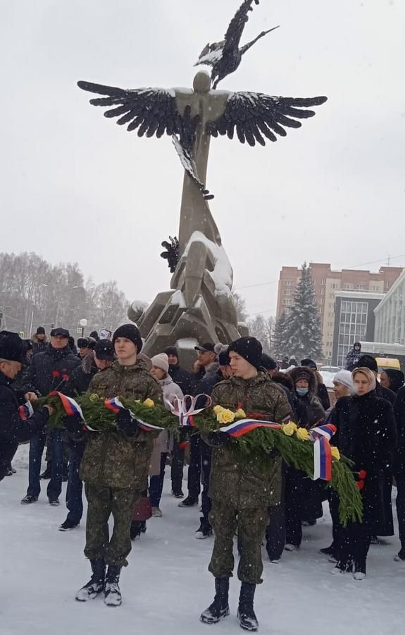В Бердске почтили память защитников Отечества
