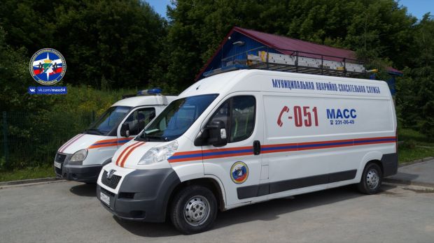 Спасатели пришли на помощь неадекватному мужчине на реке Ине