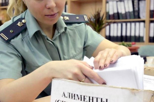 Гармонист отправится в колонию-поселение из-за неуплаты алиментов сыну