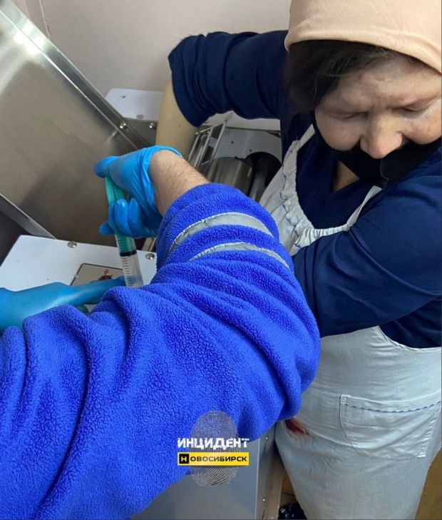 В пекарне при храме на улице Шатурской повар чуть не лишилась руки