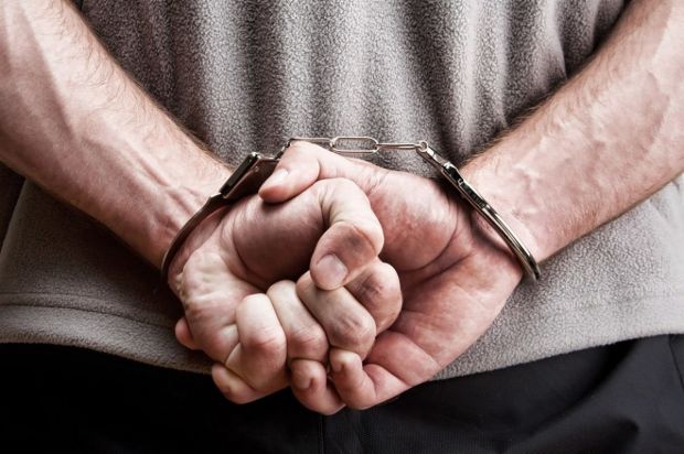18-летний житель Бердска ограбил пенсионерку